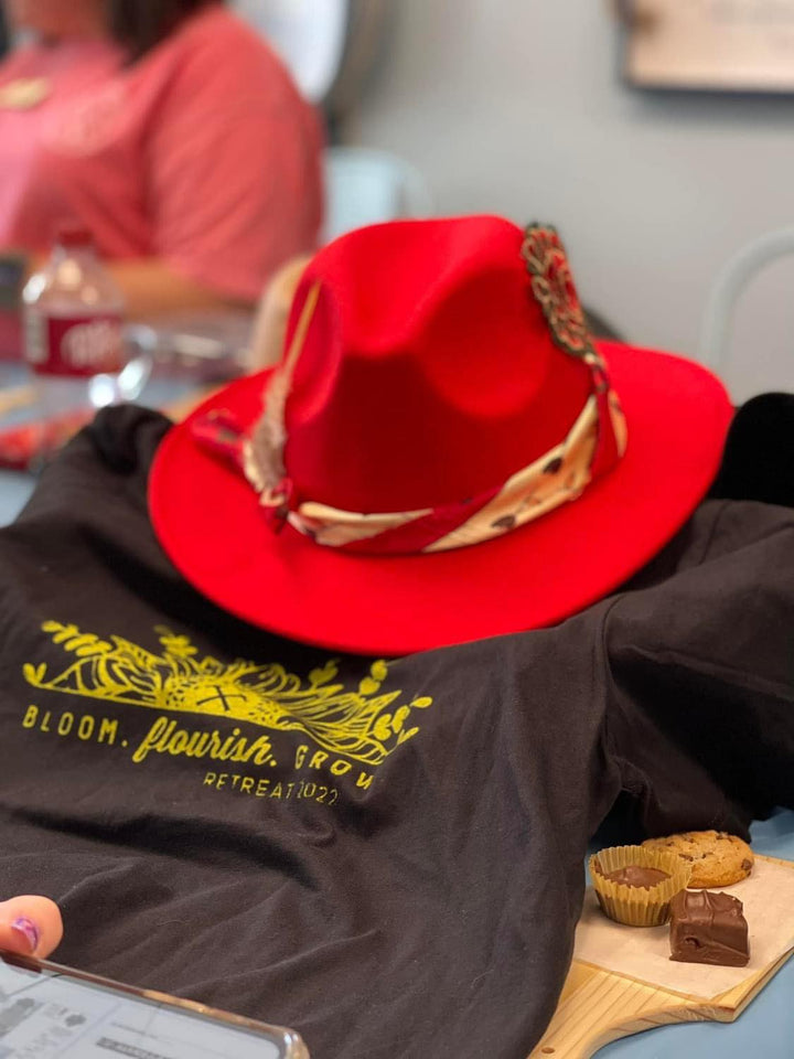 CUSTOM HAT BAR WORKSHOP
