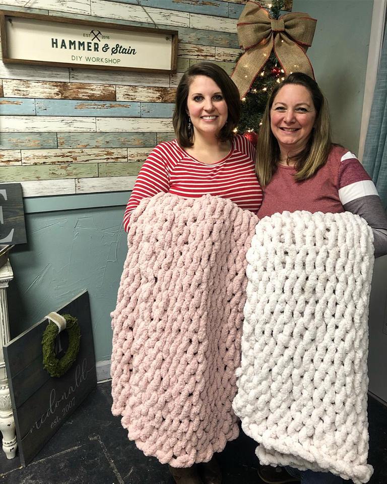 COZY KNIT BLANKET WORKSHOP