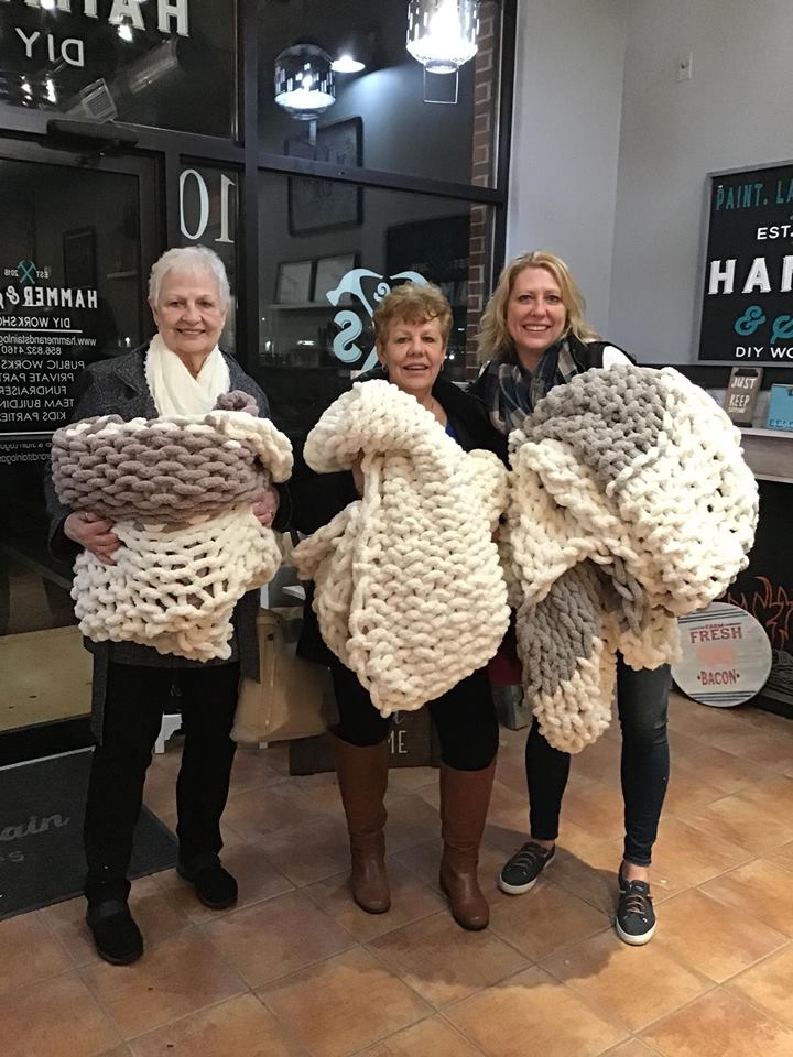 COZY KNIT BLANKET WORKSHOP