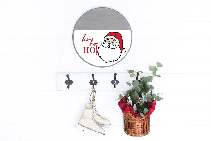 PLAYFUL CHRISTMAS ROUNDS